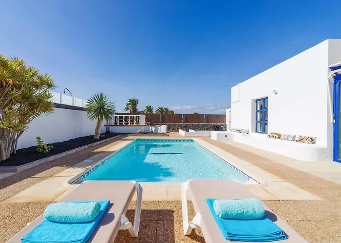 Castillo Del Aguila By * Playa Blanca (Lanzarote)