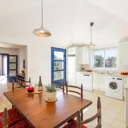 Castillo Del Aguila By Playa Blanca