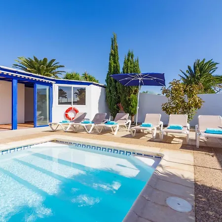 Castillo Del Aguila By * Playa Blanca