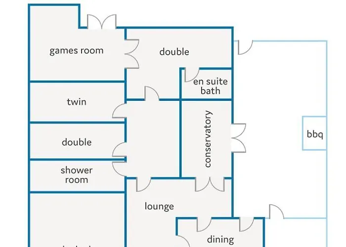 Castillo Del Aguila By Villa