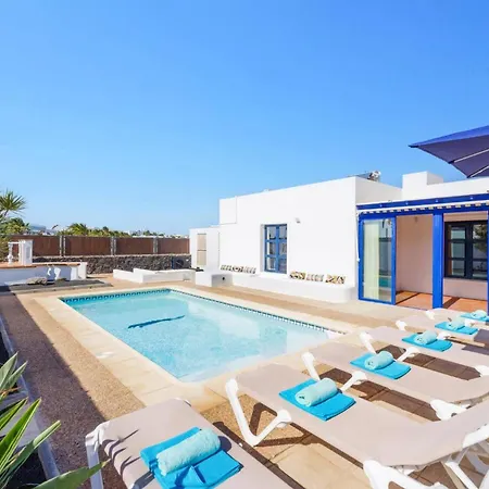 فيلة Castillo Del Aguila By