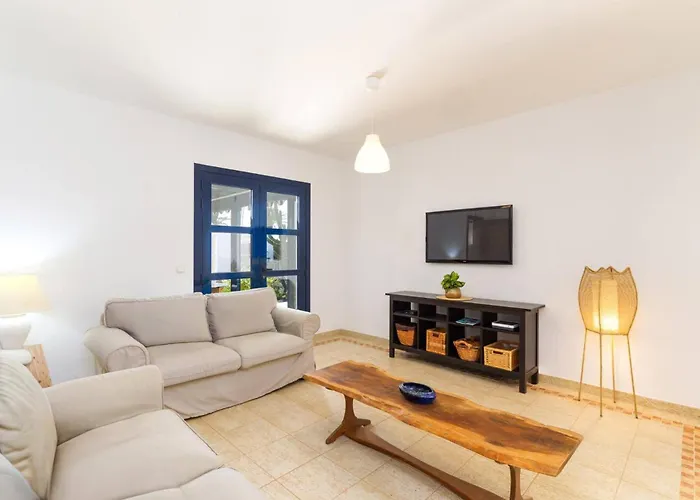 فيلة Castillo Del Aguila By بلايا بلانكا